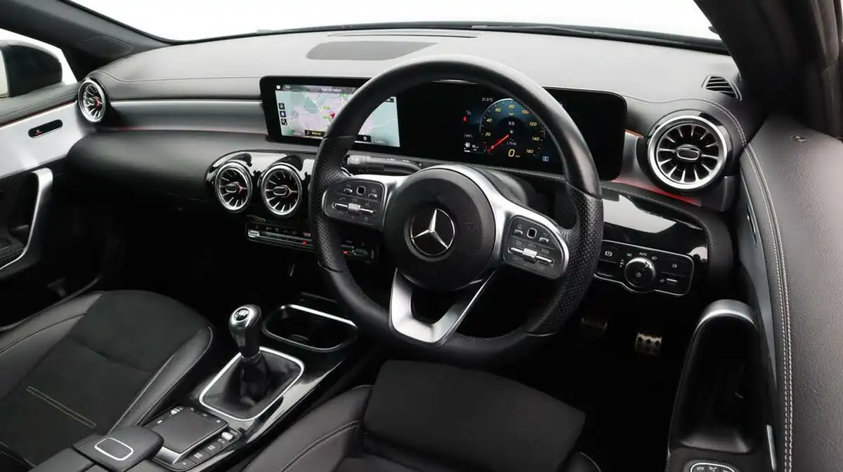 2021-mercedes-benz-a-class-13-a200-amg-line-executive-edition-saloon-4d-big-9