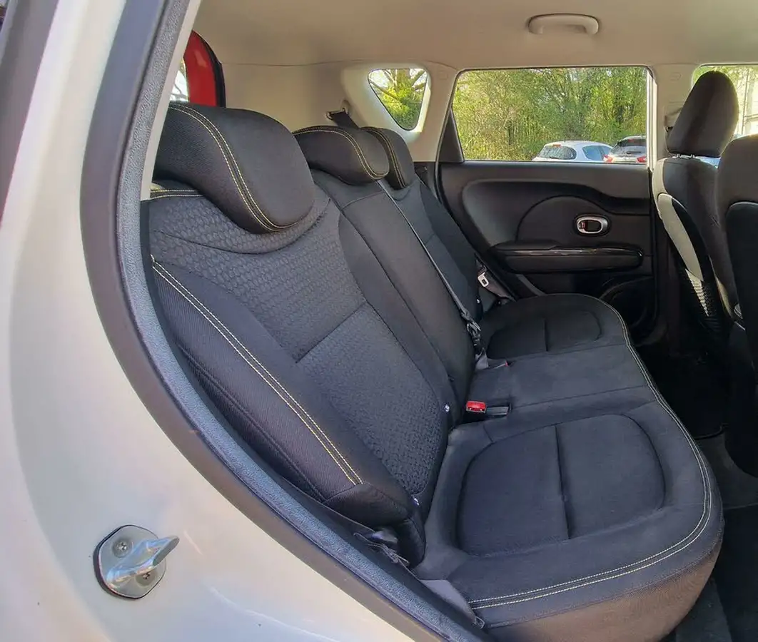 2016-kia-soul-16crdi-mixx-dct-big-14