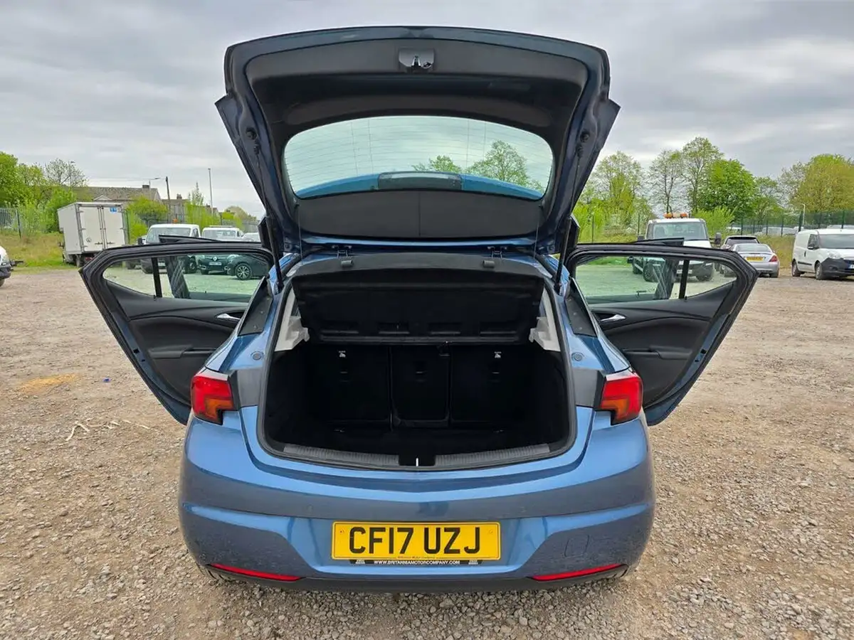 2017-vauxhall-astra-14i-16v-turbo-elite-150ps-ss-hatchback-auto-big-38