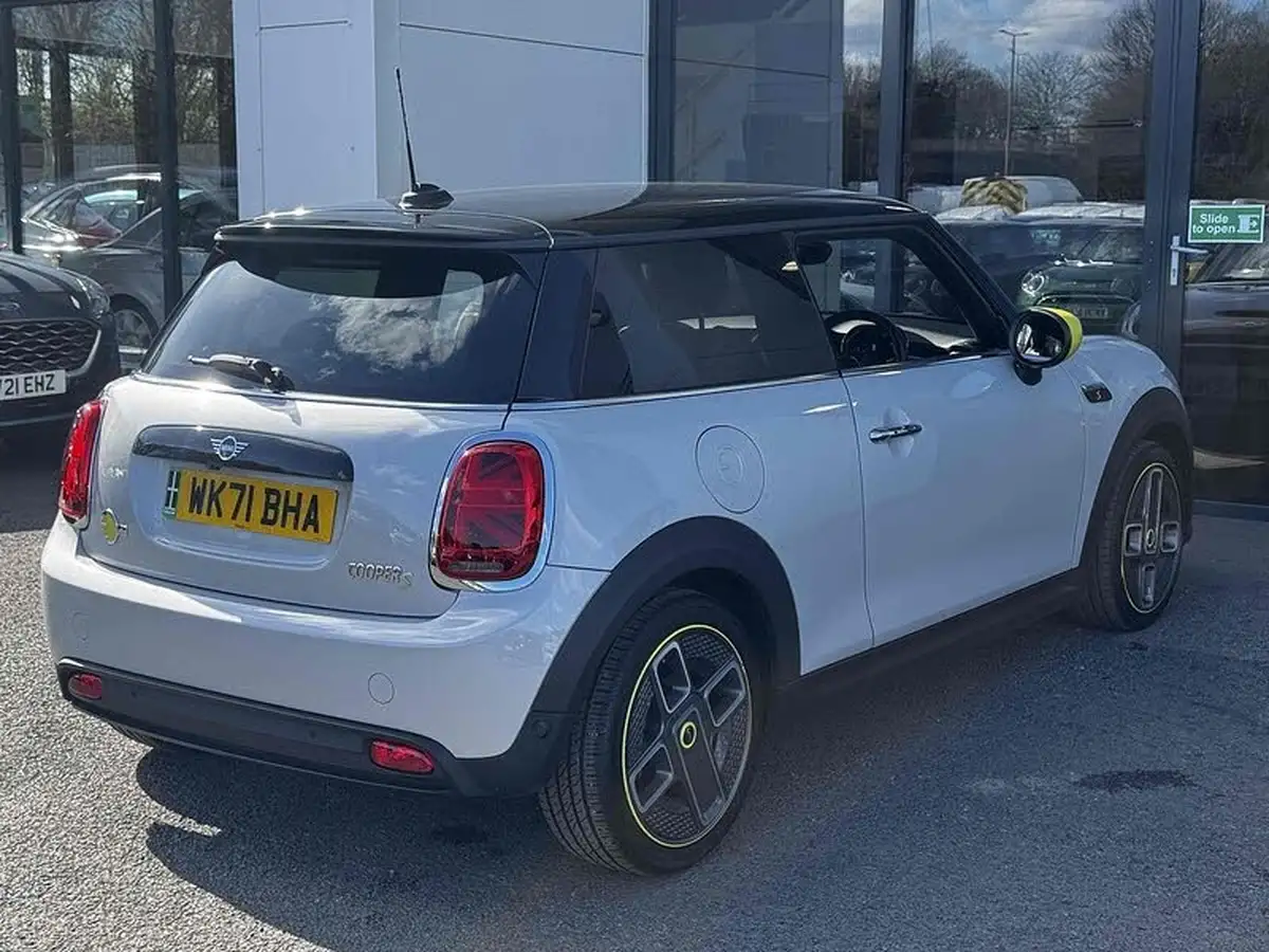 2021-mini-cooper-e-cooper-s-2-big-9