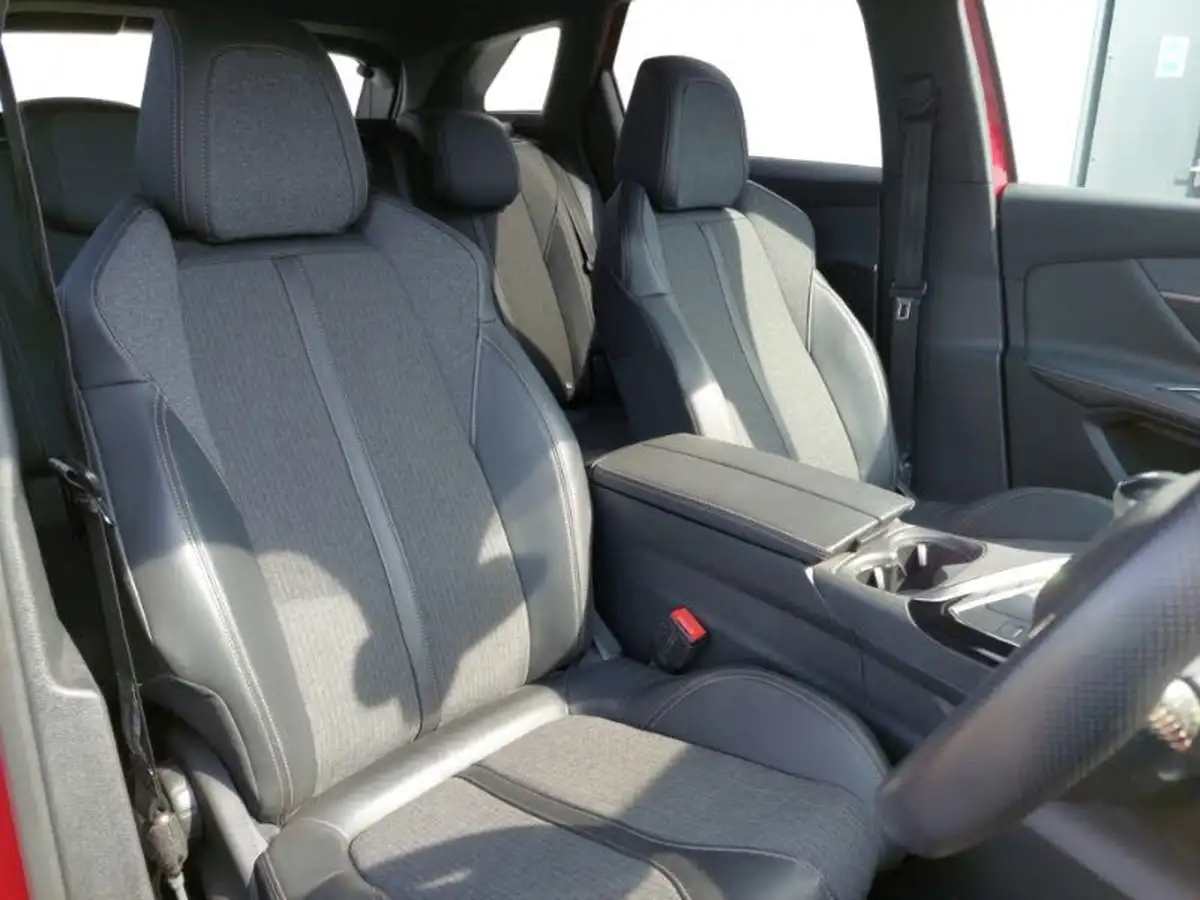 2018-peugeot-3008-suv-12-puretech-gt-line-big-12
