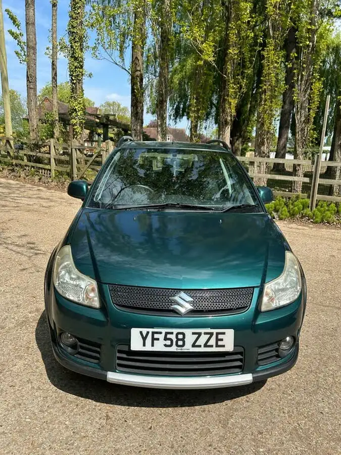 2009-suzuki-sx4-16-glx-big-6