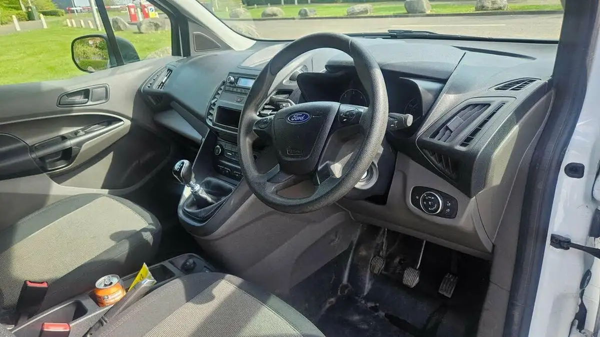 2019-ford-transit-connect-15-ecoblue-l2-240-base-120pseu6dt-big-19