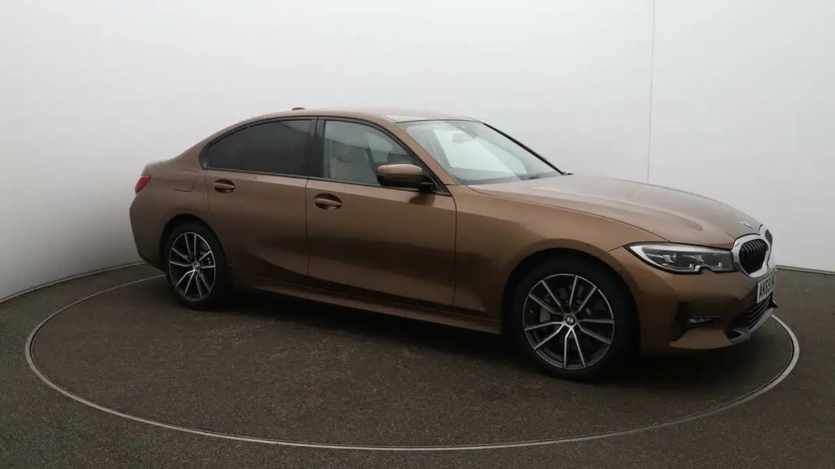 2019-bmw-3-series-20-330e-sport-pro-big-36