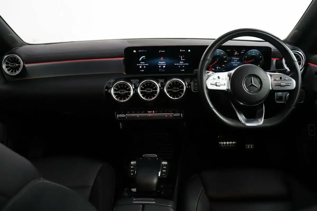 2022-mercedes-benz-cla-13-cla-200-amg-line-premium-plus-coupe-4d-big-7
