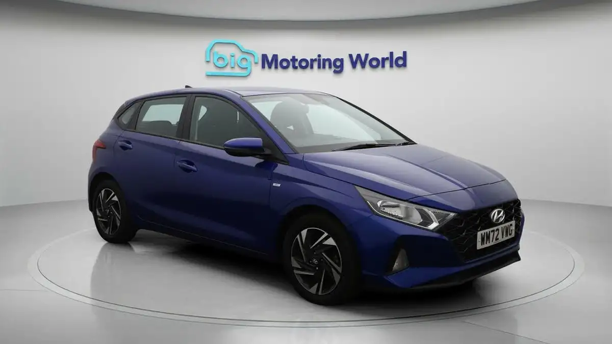 2023-hyundai-i20-10-t-gdi-se-connect-dct-big-1