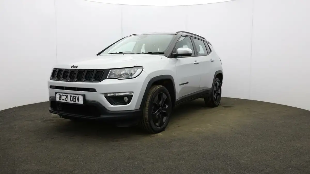 2021-jeep-compass-14-multiair-ii-night-eagle-big-30