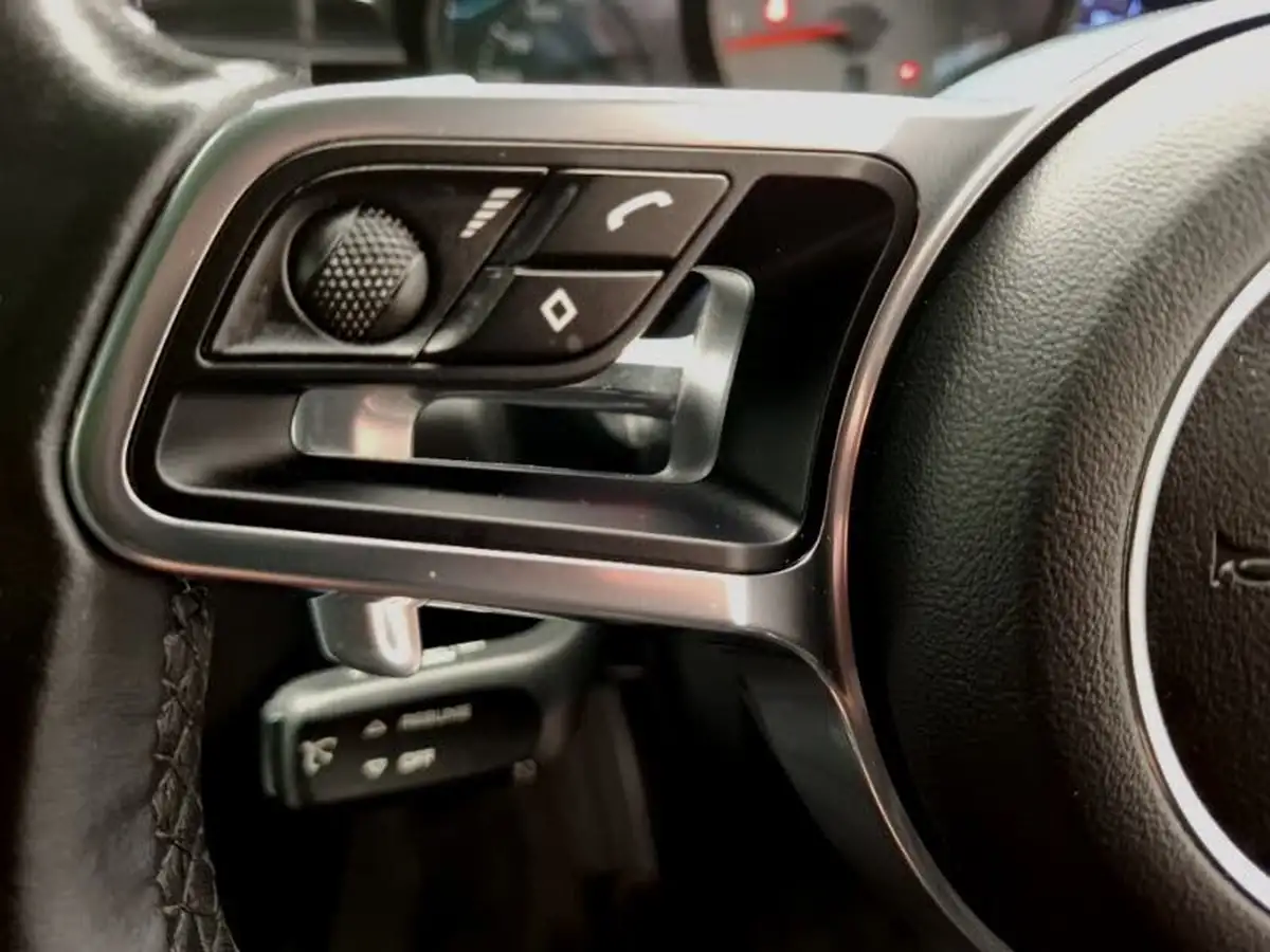 2017-porsche-macan-30td-s-ss-big-16