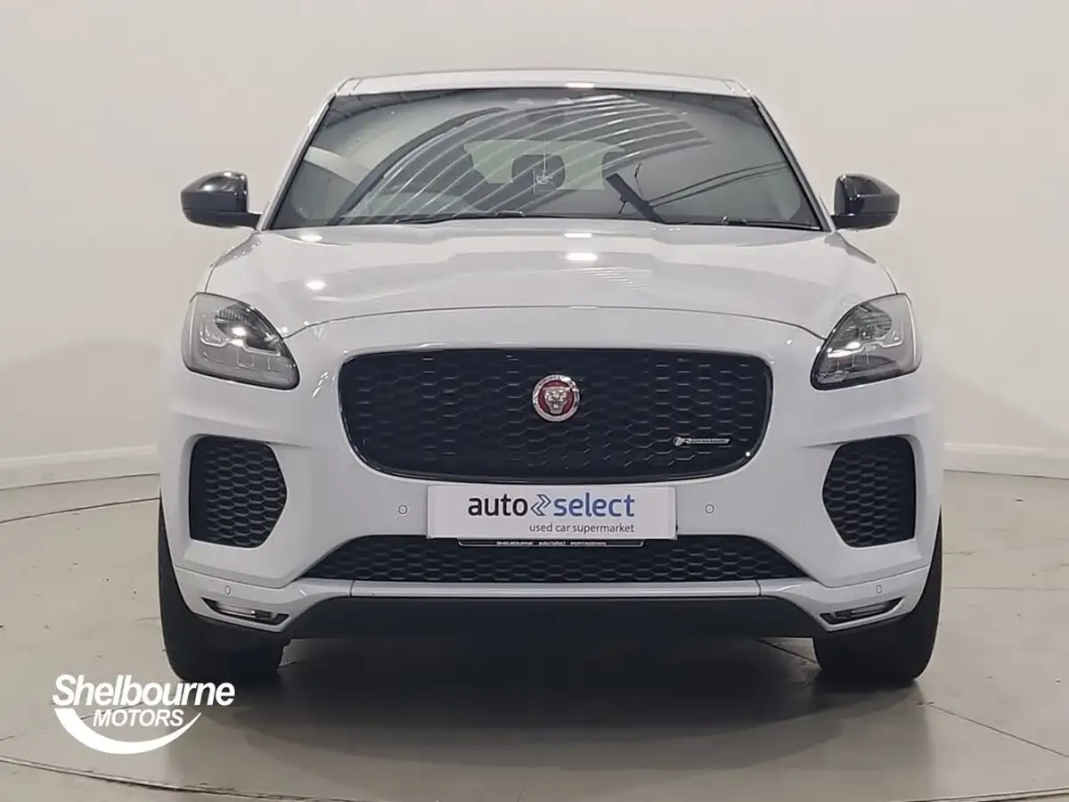 2020-jaguar-e-pace-20-i4d-chequered-flag-150ps-big-10
