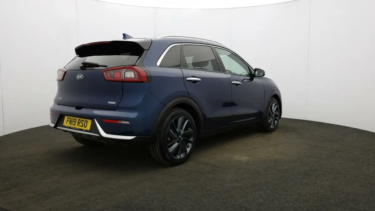 2019-kia-niro-16-gdi-4-156kwh-big-50