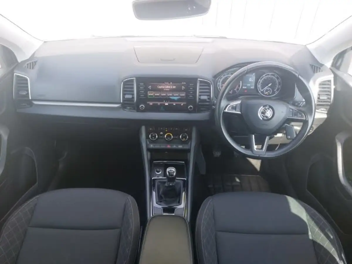2019-skoda-karoq-16tdi-se-big-2