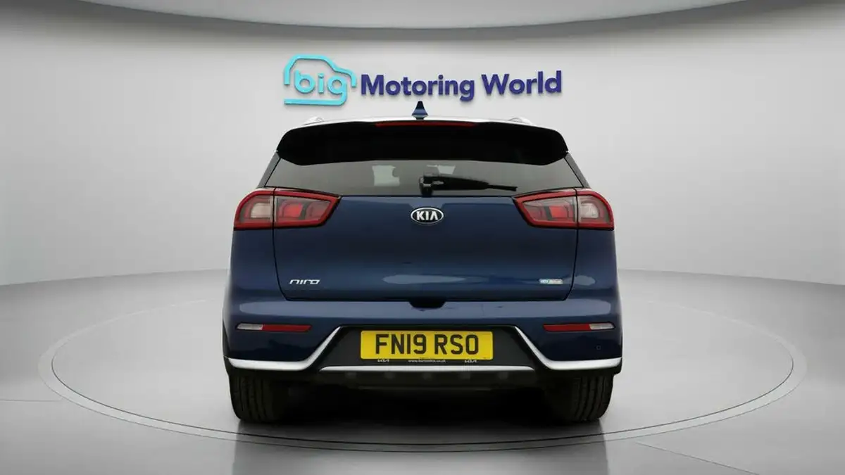 2019-kia-niro-16-gdi-4-156kwh-big-5