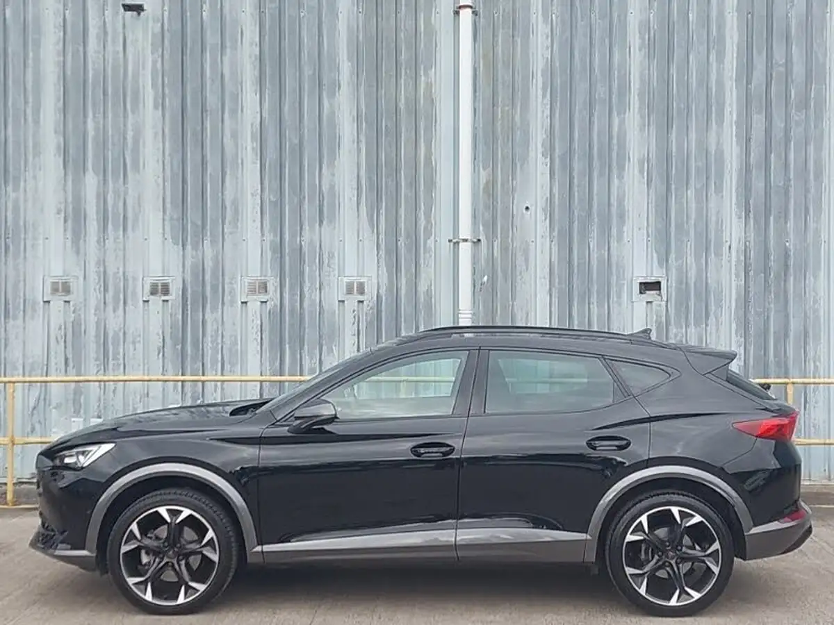 2023-cupra-formentor-15-tsi-v2-dsg-big-3