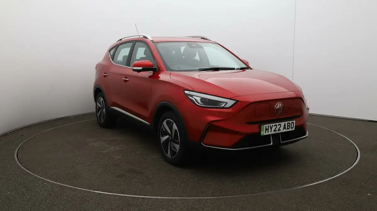 2022-mg-zs-suv-e-trophy-ev-176ps-big-36
