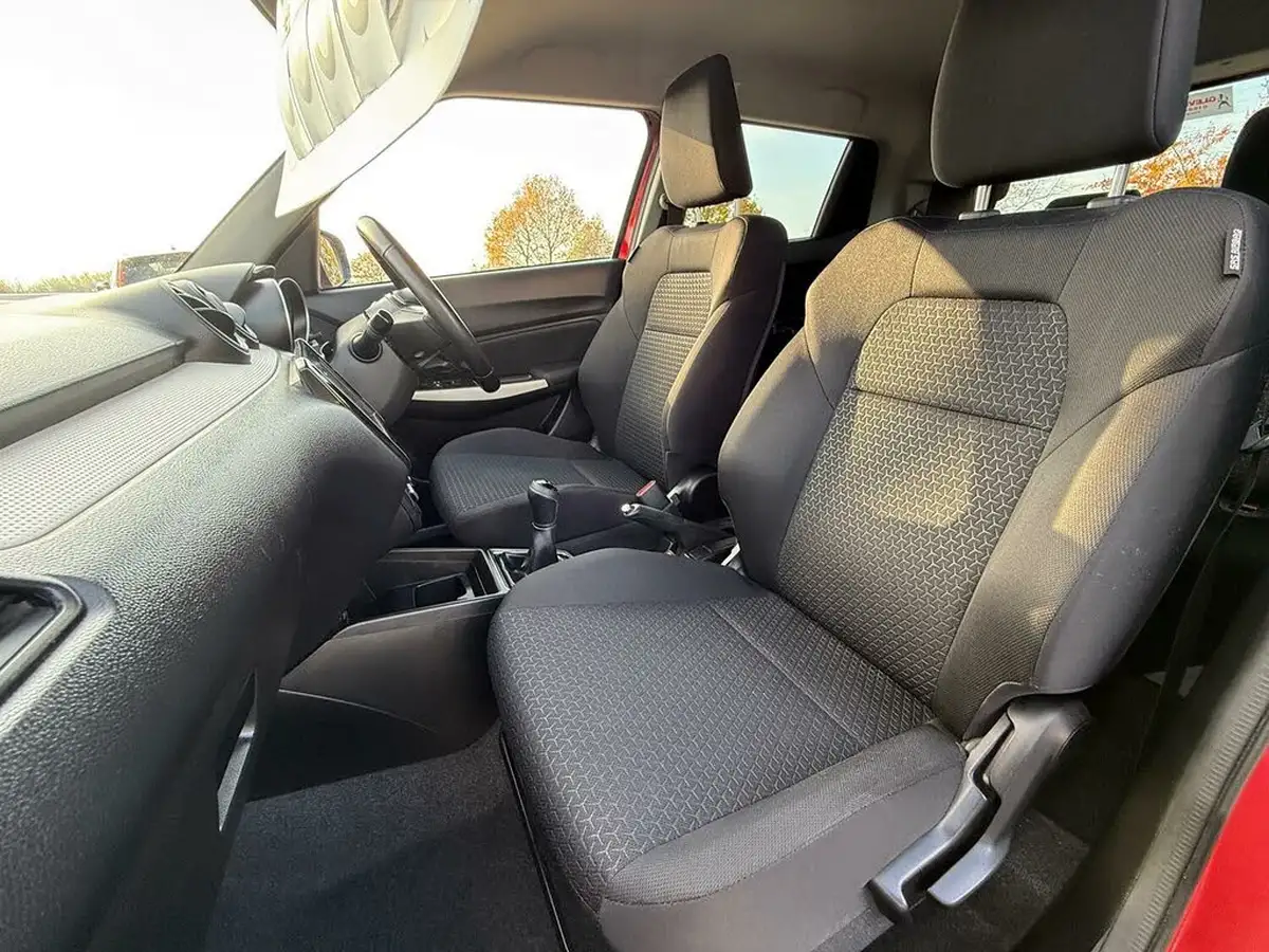 2018-suzuki-swift-10-boosterjet-sz-t-113ps-big-16