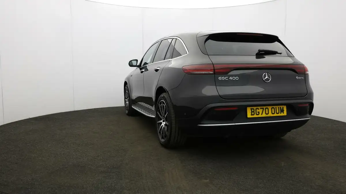 2020-mercedes-benz-eqc-e-eqc-400-amg-line-big-26