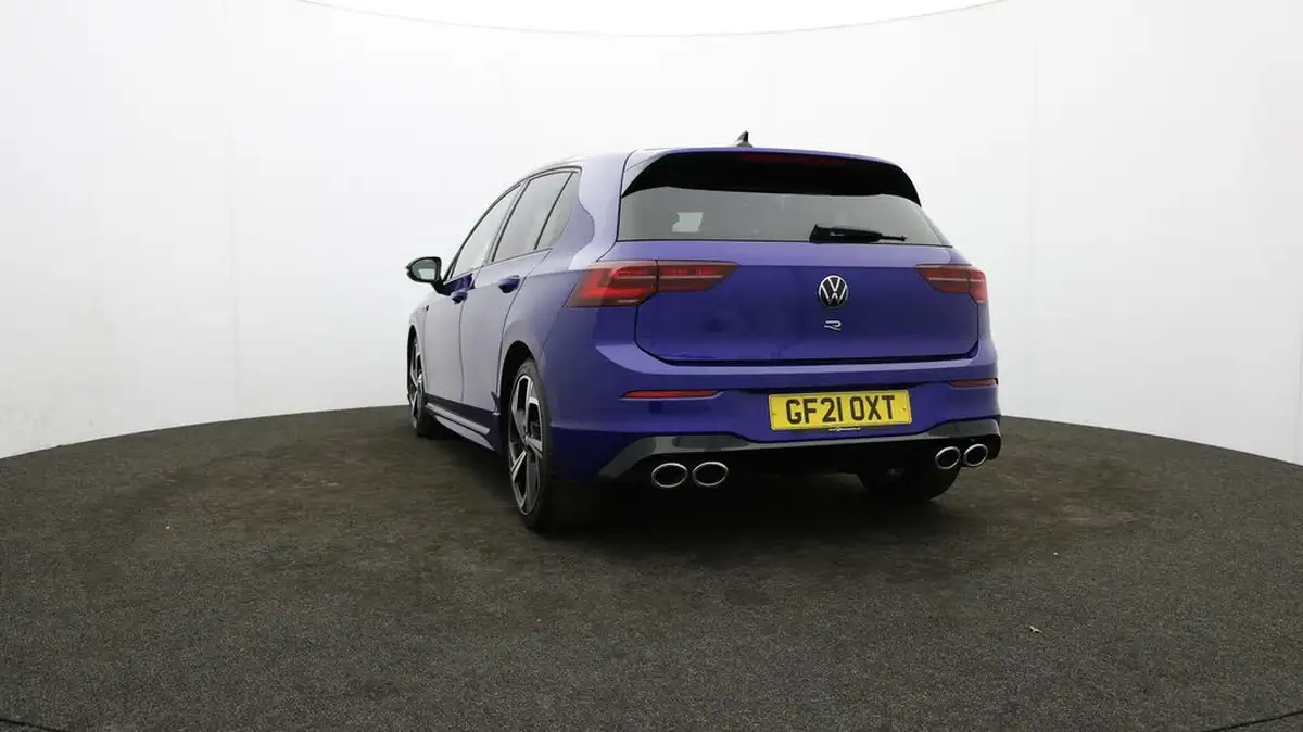 2021-volkswagen-golf-20-tsi-r-hatchback-big-23