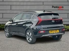 2023-hyundai-bayon-10-t-gdi-premium-100ps-dct-small-1