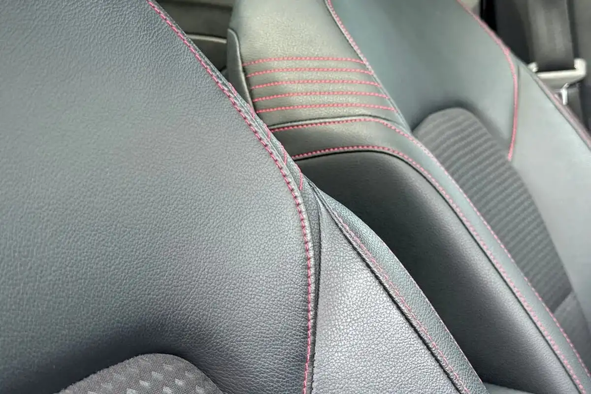 2019-ford-focus-20-st-line-x-estate-auto-big-48