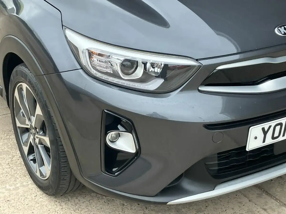 2018-kia-stonic-10-t-gdi-first-edition-big-23
