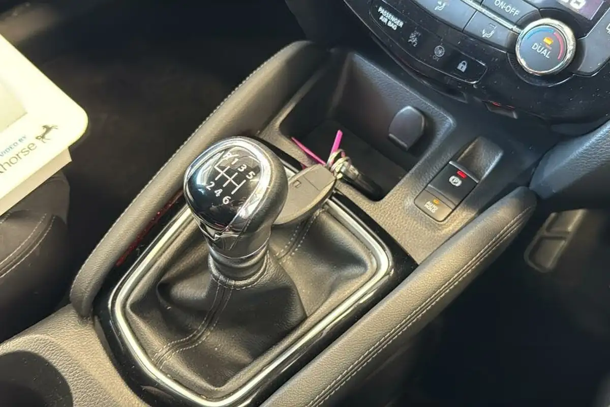 2018-nissan-qashqai-15dci-n-connecta-110ps-big-33