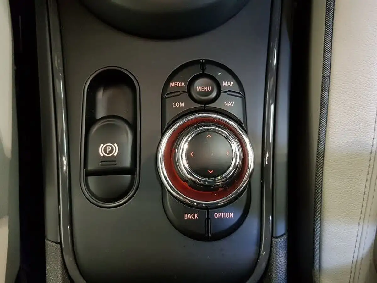 2022-mini-countryman-20-cooper-s-exclusive-auto-big-13