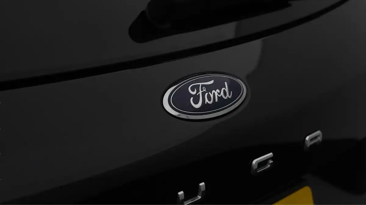 2022-ford-kuga-25t-st-line-x-edition-225ps-phev-big-19
