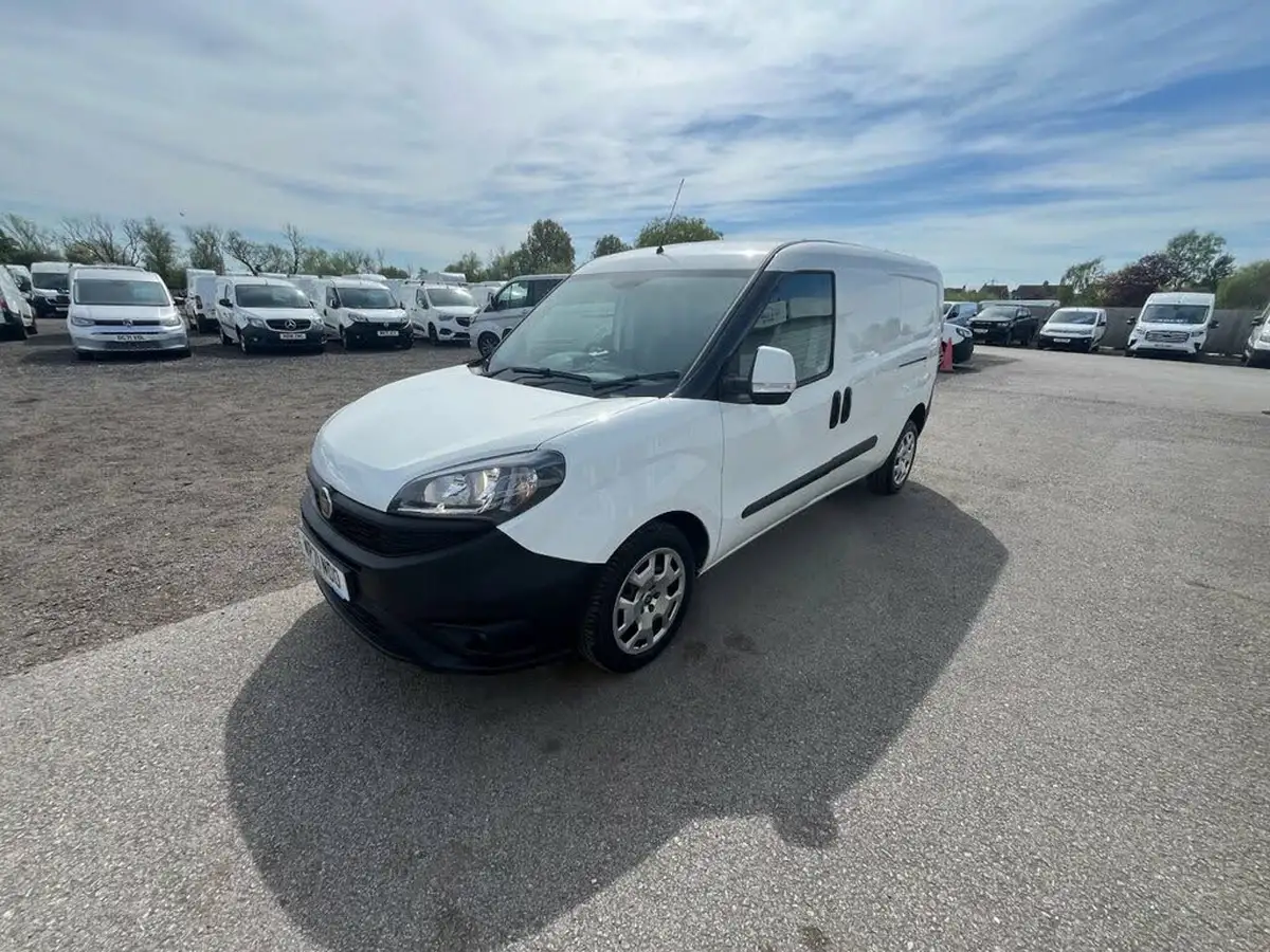 2021-fiat-doblo-cargo-16td-l2h1-maxi-tecnico-120bhpeu6dt-panel-van-big-2