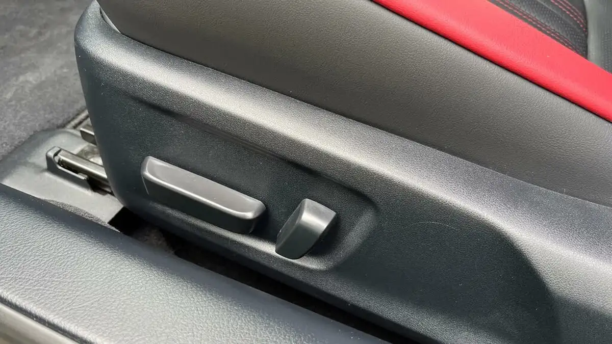 2021-lexus-rc-f-50-f-sunroof-big-29