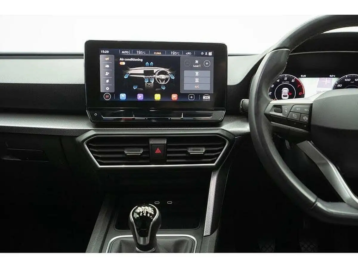 2022-seat-leon-10-tsi-evo-se-dynamic-hatchback-big-36