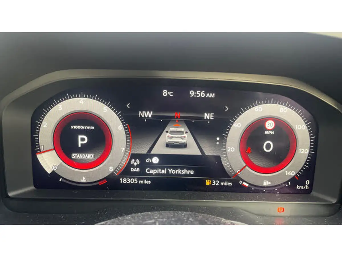 2022-nissan-qashqai-13-dig-t-tekna-158ps-xtronic-big-17
