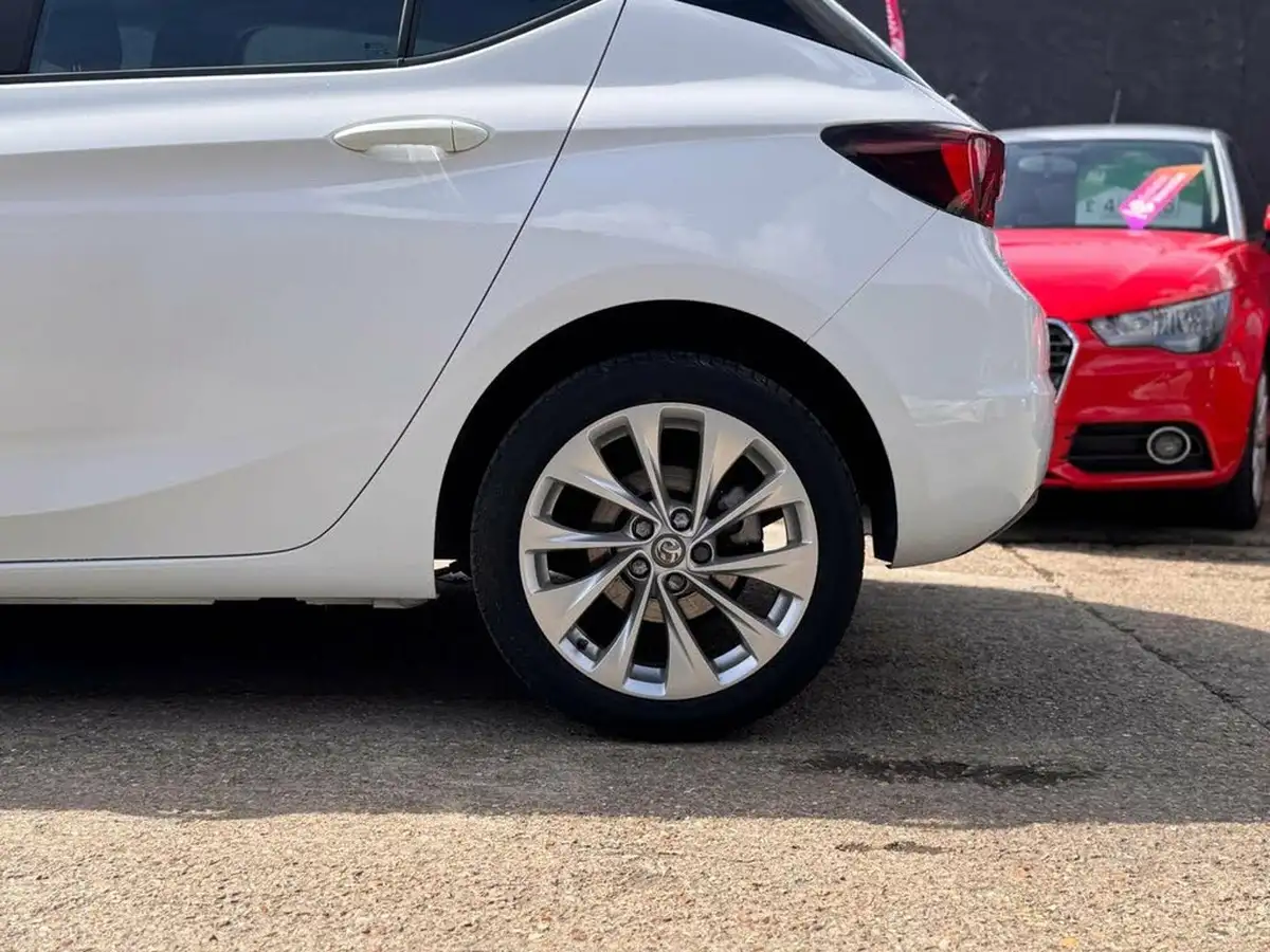 2016-vauxhall-astra-10i-turbo-energy-big-50