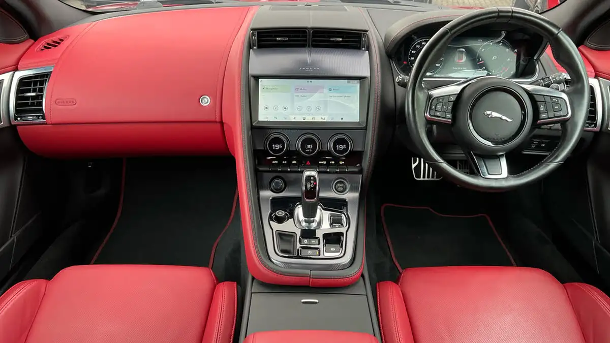 2021-jaguar-f-type-50-v8-p450-r-dynamic-awd-coupe-big-8