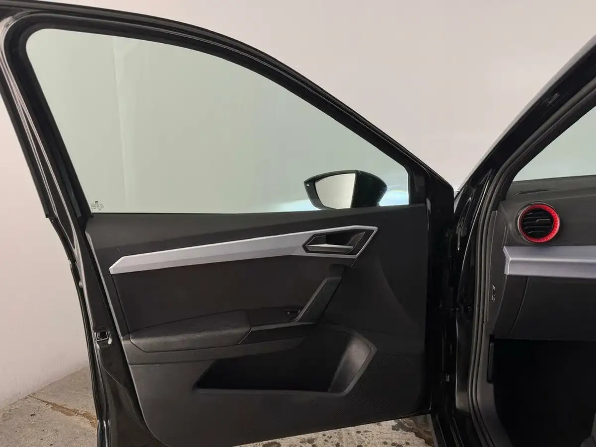 2023-seat-arona-10-tsi-fr-big-8