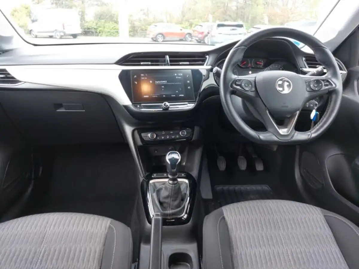 2021-vauxhall-corsa-12-turbo-se-big-2