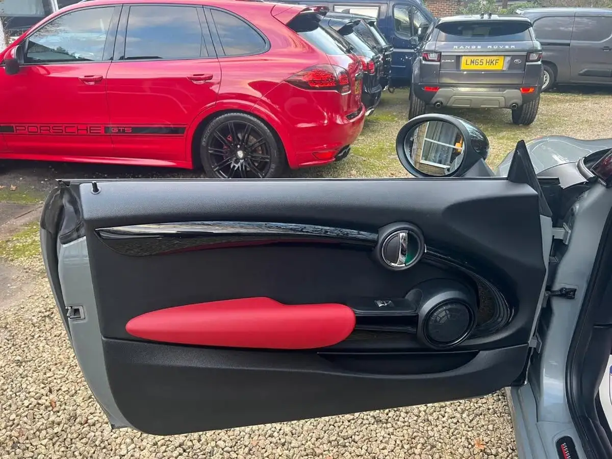2017-mini-cooper-20-john-cooper-works-ss-convertible-2d-auto-big-40