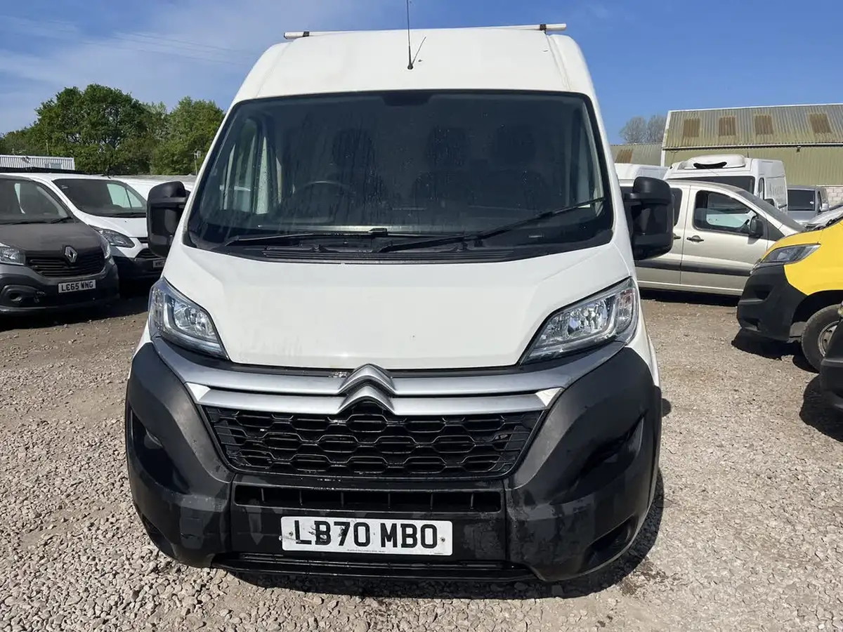 2020-citroen-relay-22bluehdi-35-l2h2-enterprise-big-14