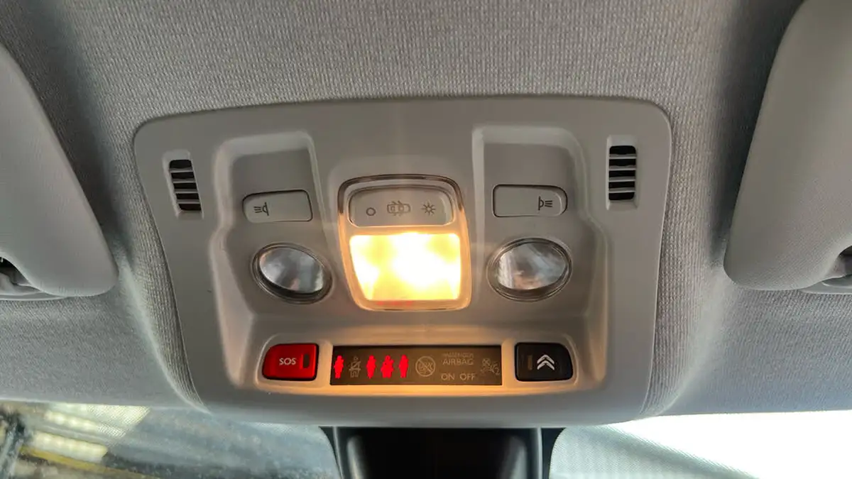 2022-citroen-c3-12-puretech-shine-plus-83ps-ss-big-36