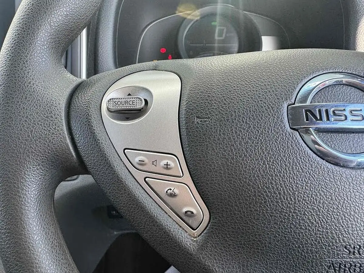 2021-nissan-env200-e-acenta-panel-van-auto-big-25