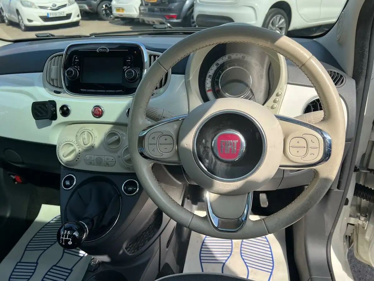 2016-fiat-500-12-lounge-big-16