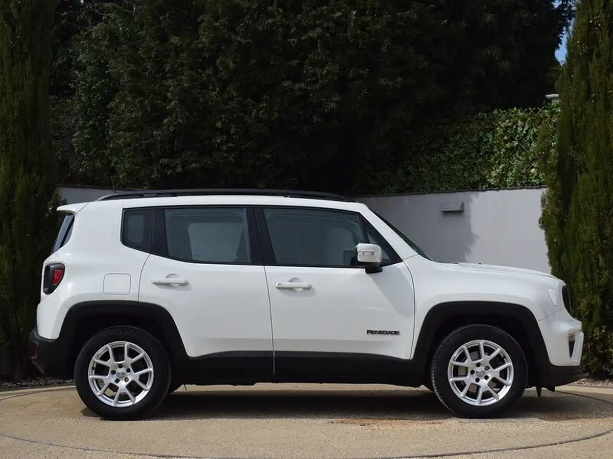 2020-jeep-renegade-13-gse-longitude-big-3