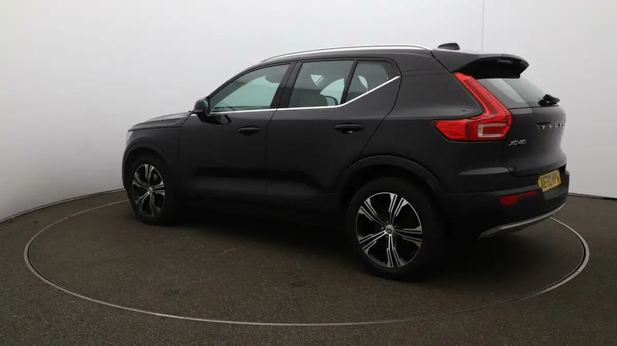 2020-volvo-xc40-20-b4-inscription-pro-big-26