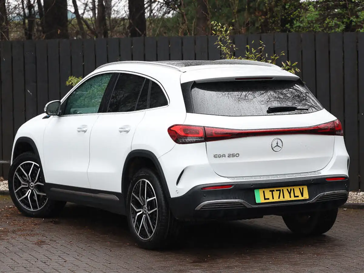 2021-mercedes-benz-eqa-e-eqa-250-amg-line-premium-big-1