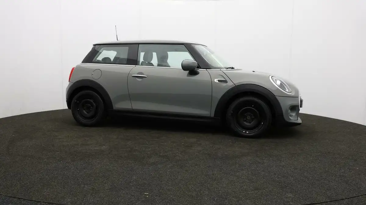 2020-mini-cooper-15-one-classic-3d-big-32