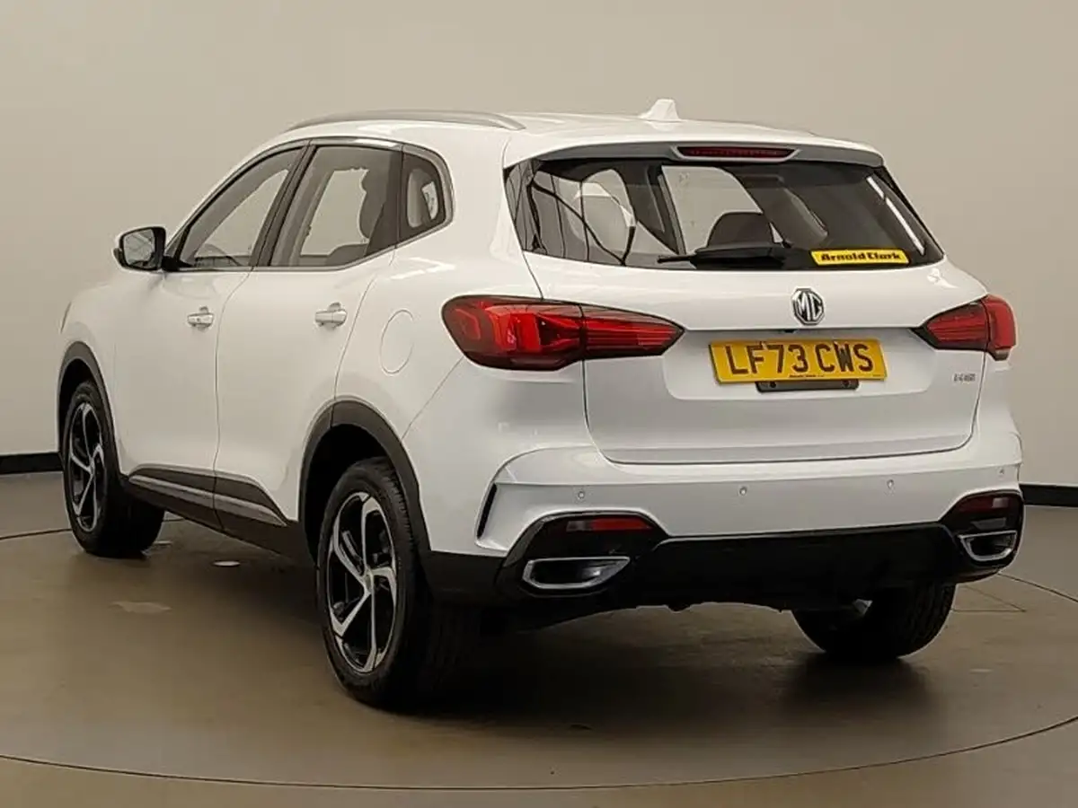 2023-mg-hs-15t-gdi-se-162ps-dct-big-1