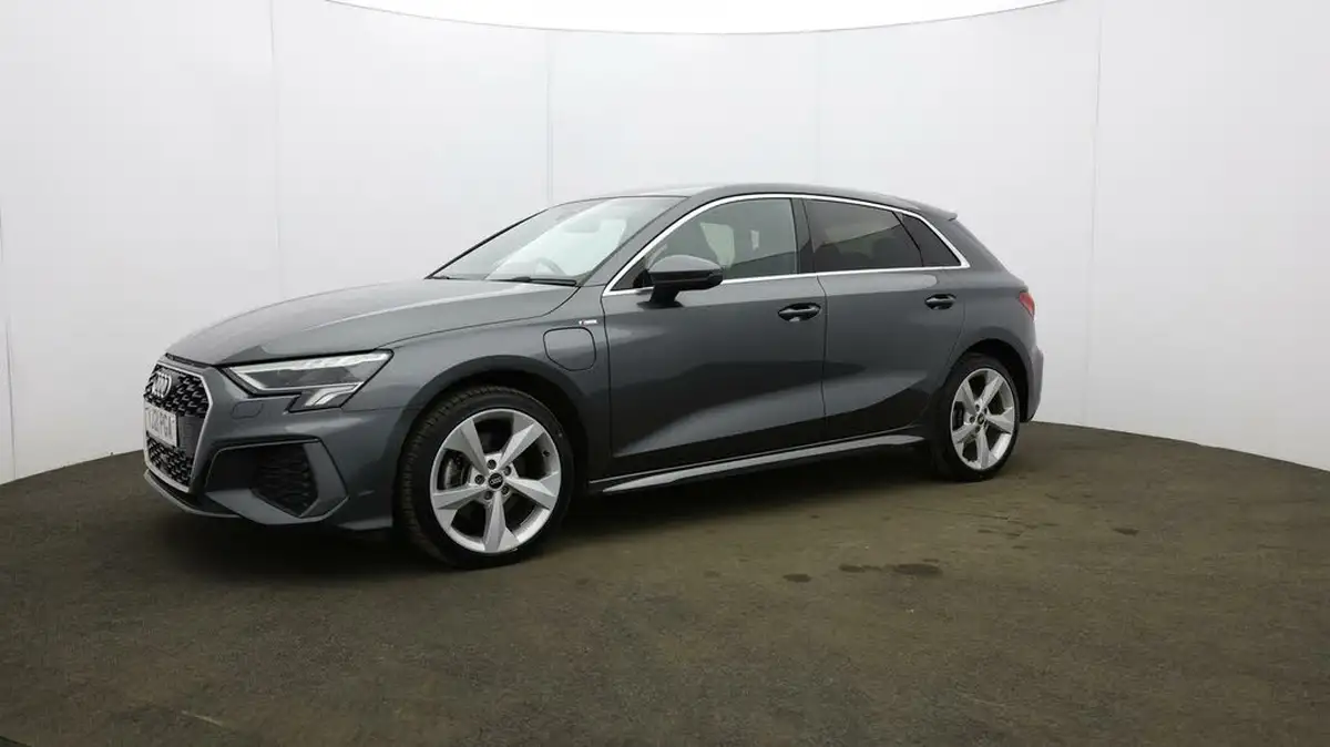 2021-audi-a3-14-40-tfsi-e-s-line-big-28