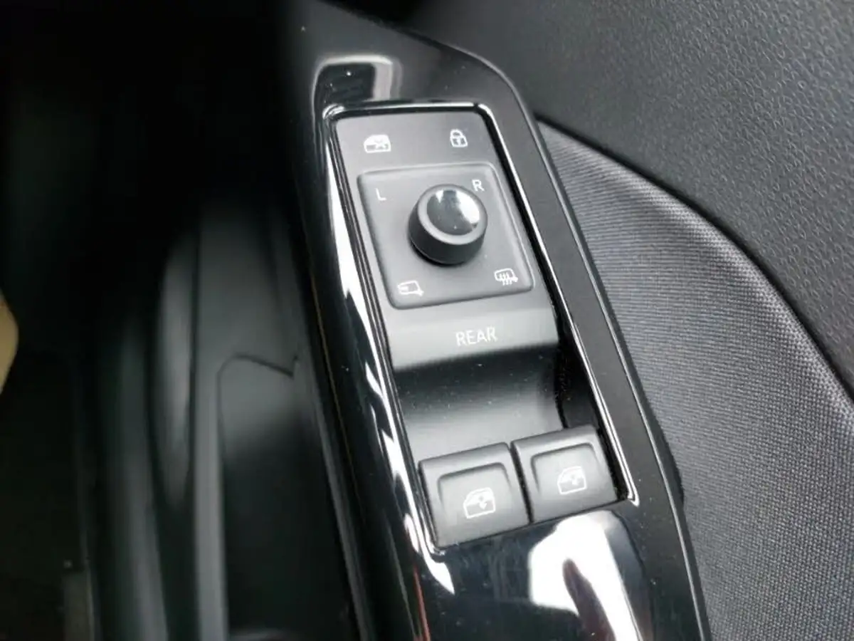 2022-volkswagen-id3-e-life-145ps-58kwh-pro-big-11