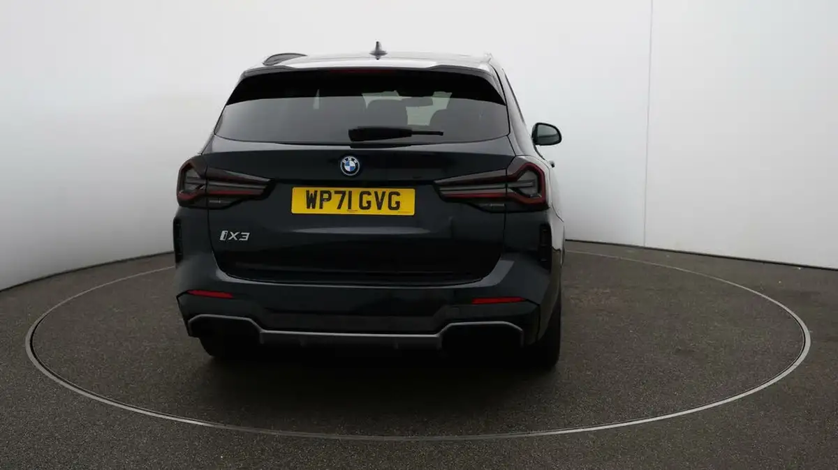 2022-bmw-ix3-e-m-sport-big-52