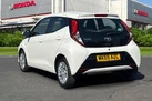 2019-toyota-aygo-10-vvt-i-x-play-small-2