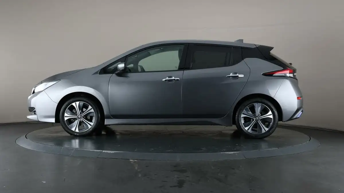 2021-nissan-leaf-e-n-connecta-big-29